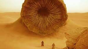 Imagen de gusano de arena en escena de película DUNE